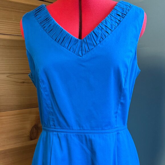Tahari Arthur S. Levine Blue V Neck Dress - 14 - Picture 1 of 6